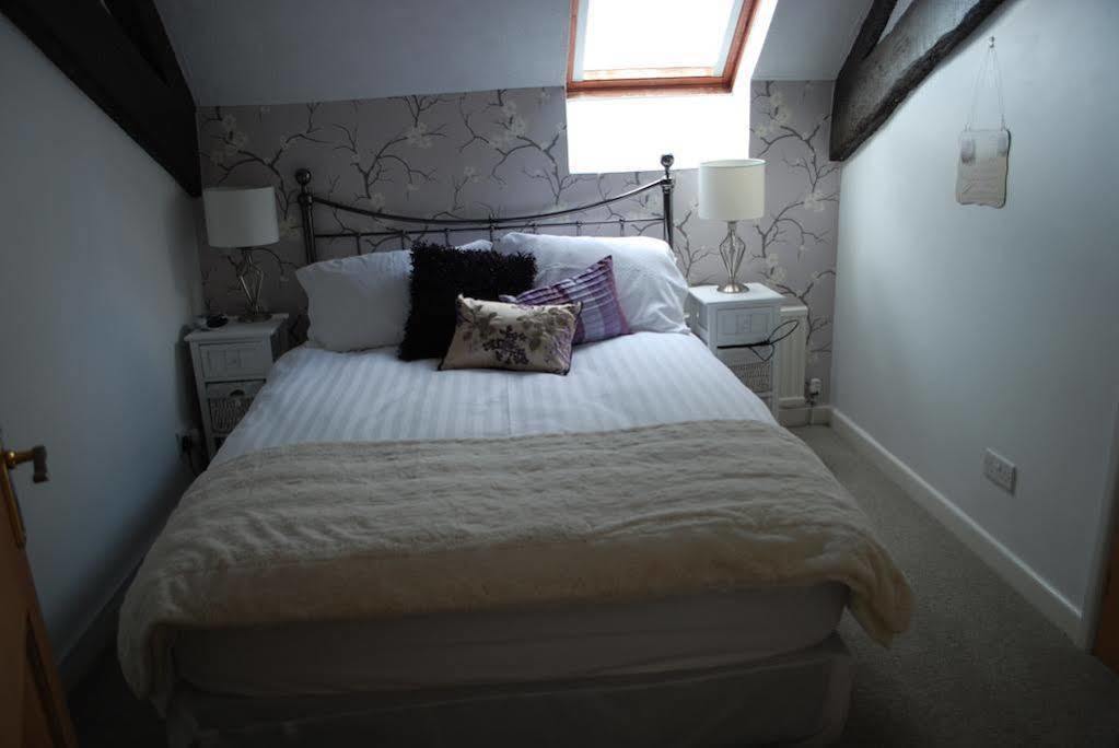 Stoneleigh Barn Bed And Breakfast Sherborne  Εξωτερικό φωτογραφία